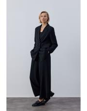 siyah bol formlu blazer takım